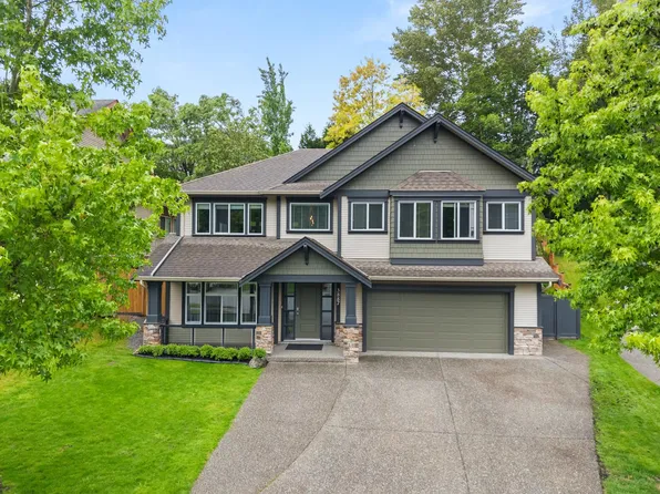 3887 Angus Cres, Abbotsford, BC V3G 0A2