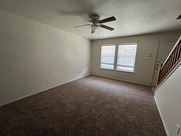 5th image of 1612 Inca Dr APT C