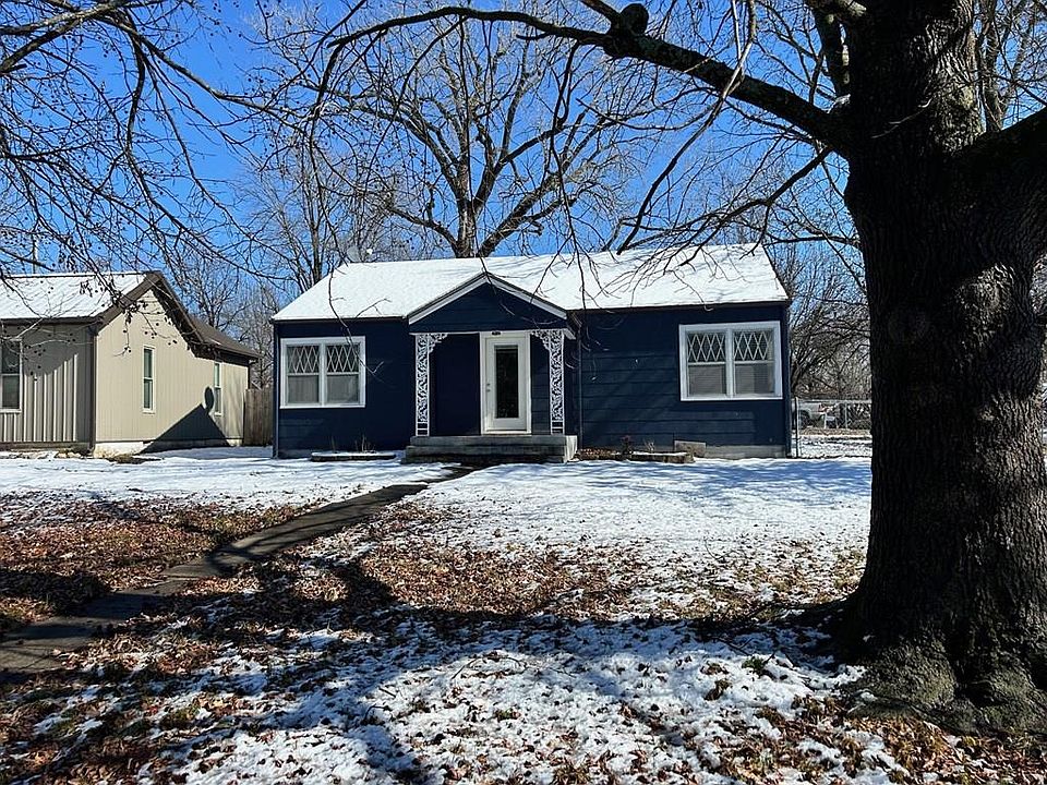 2nd image of 1608 Linwood Dr