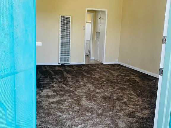 3rd image of 6280 Cherry Ave #16