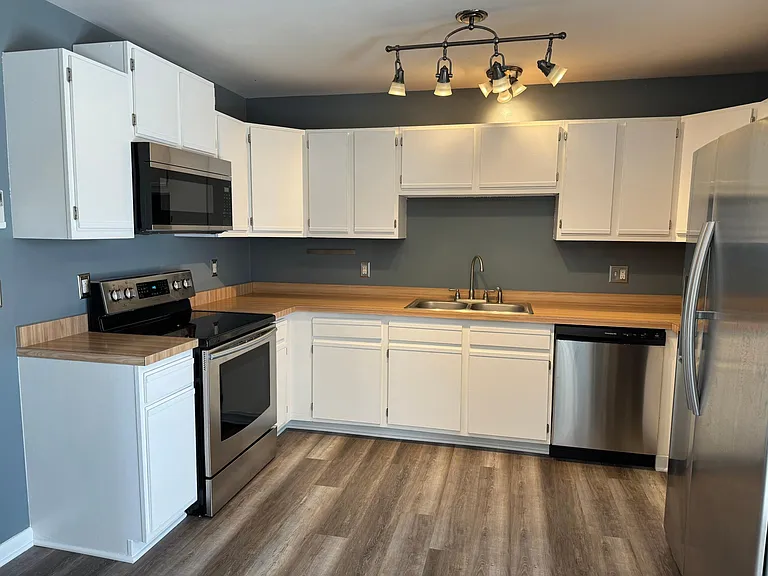 3127 Galaxy Rd — Photo 9