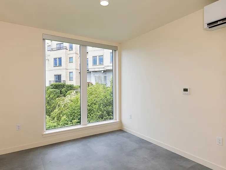 Bell View Apartments — Photo 103