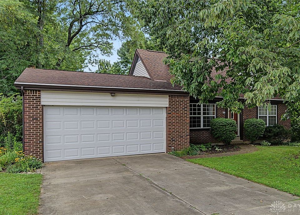 1st image of 292 Myrtle Ln