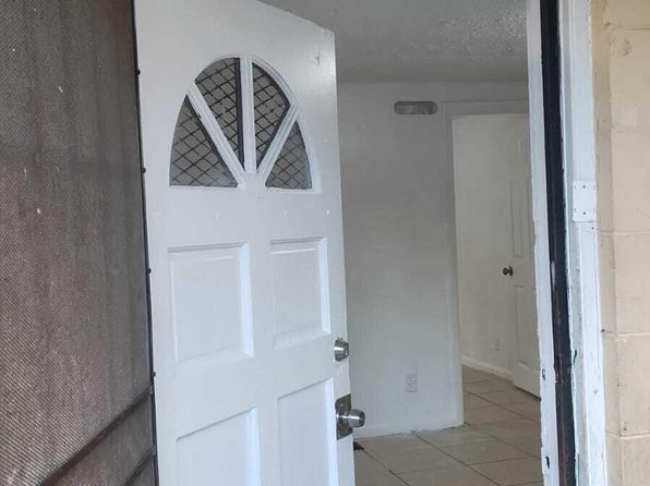 jacksonville-florida-154636371 picture