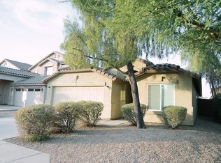 3104 W Yellow Peak Dr, San Tan Valley, AZ 85142