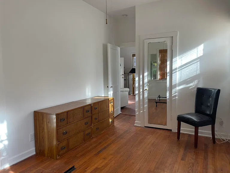 150 Australian Ave — Photo 9