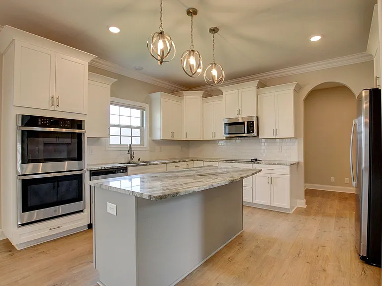 230 Cotoneaster Ln — Photo 86