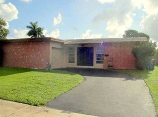 2430 NW 85th Ave, Sunrise, FL 33322