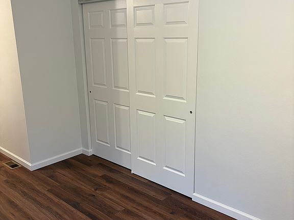 5th image of 438 Glendell Ln