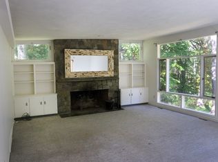 583 Gay St #A, Westwood, MA 02090