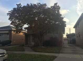 363 Luella Ave, Calumet City, IL 60409