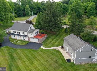 5390 Nursery Rd, Dover, PA 17315
