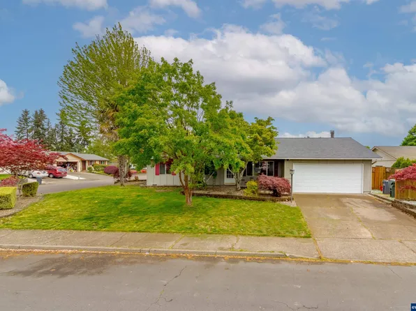 1432 Princess Ln NE, Salem, OR 97301
