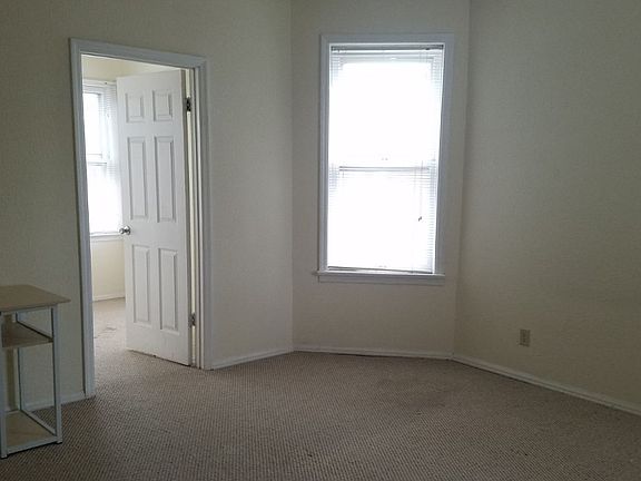 3rd image of 6012 McPherson Ave #323903