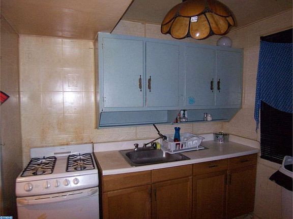4th image of 59 Benson Dr