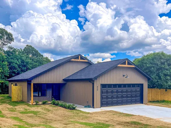 430 Main St, Bauxite, AR 72011