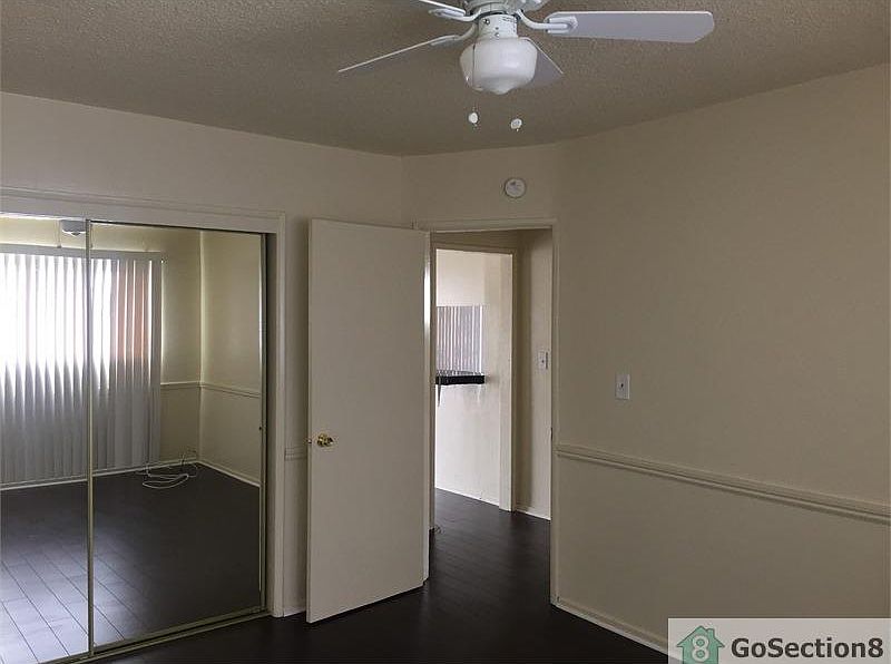 1st image of 11611 Menlo Ave APT C