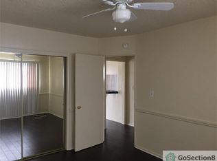 11611 Menlo Ave APT C, Hawthorne, CA 90250
