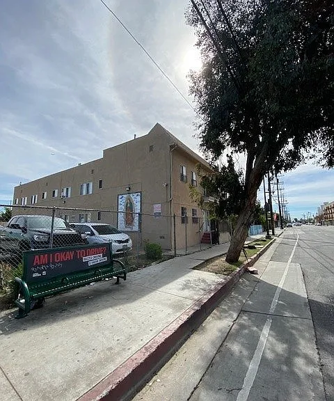 5414 S. Main St. — Photo 1