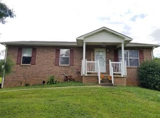 744 Old Stagecoach Rd, Jonesborough, TN 37659
