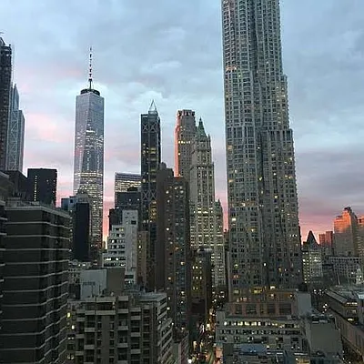 Sold by R New York | media 12