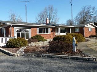 503 Sunny Acres Dr, Bedford, IN
