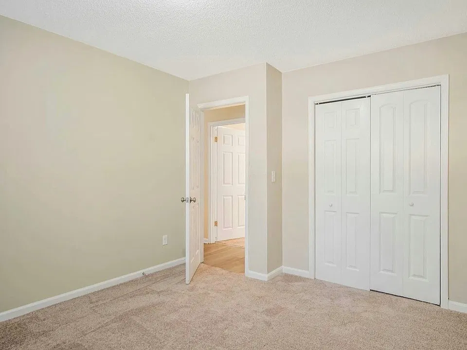 605 Thomasville Blvd SE