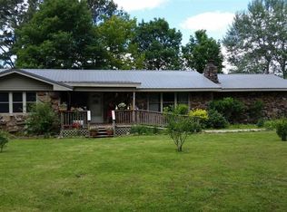 343 Pumpkin Center Rd, Clinton, AR 72031