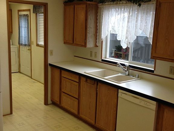 5th image of 2240 W Broadway Ave Unit 217
