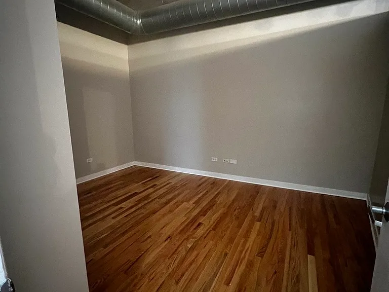 2001 S Calumet Ave #508 — Photo 25