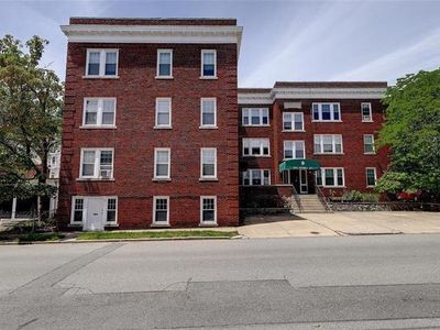 355 Angell St APT 13, Providence, RI, 02906