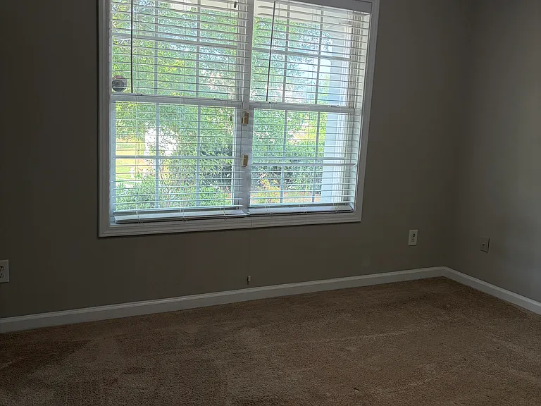 3106 Legacy Glen Path — Photo 11