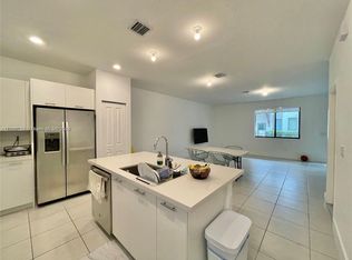 4654 NW 83rd Pkwy #4654, Miami, FL 33166