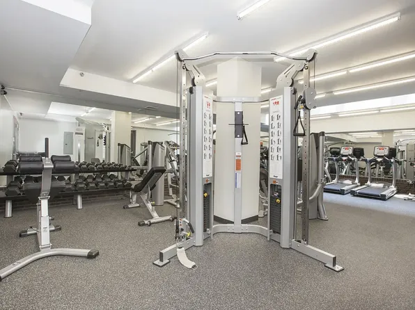 331 East Houston Street image 8 of 9