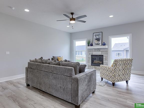4th image of 20922 Ellison Ave