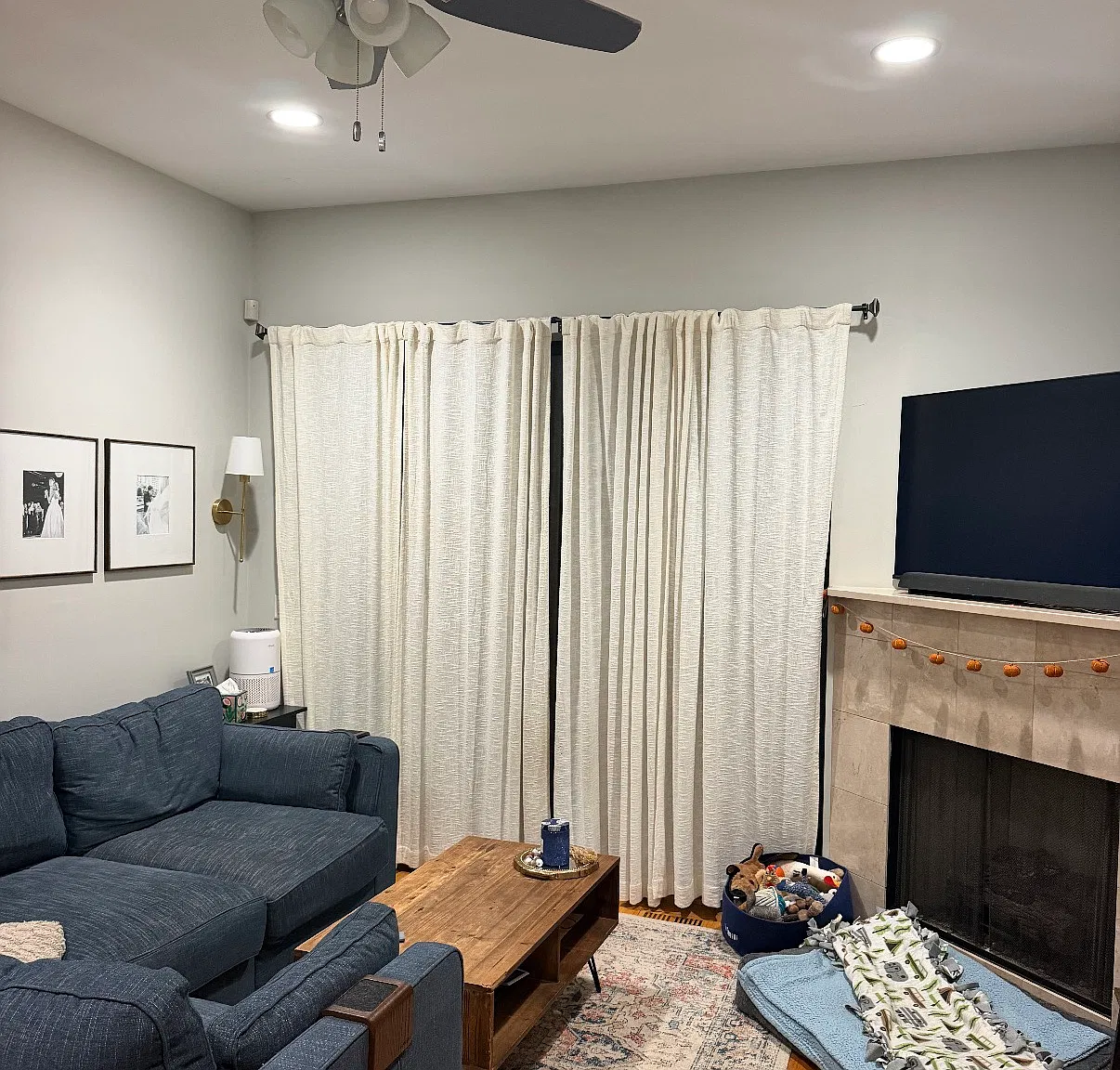 2 bed, 1360 sqft, $3,858 — Photo 1
