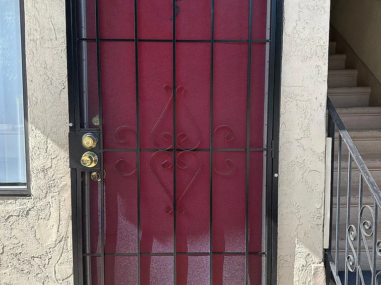 1883 Cody Way #5 — Photo 1