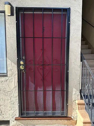 1883 Cody Way Photo 1
