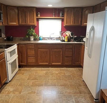 3rd image of 48 Skyview Dr