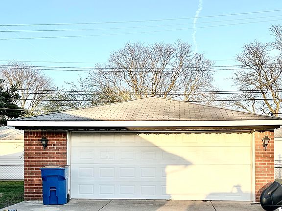 2nd image of 31608 Gloede Dr