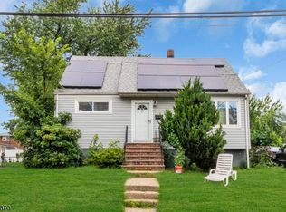 637 Britton St, Elizabeth City, NJ 07202
