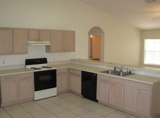 630 Zachary Dr, Apopka, FL 32712