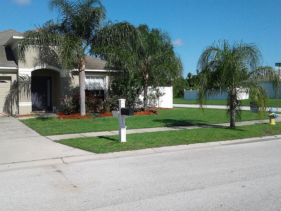 1st image of 7417 Tower Bridge Dr