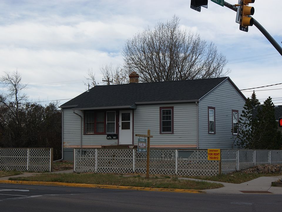 1st image of 770 N 4th St