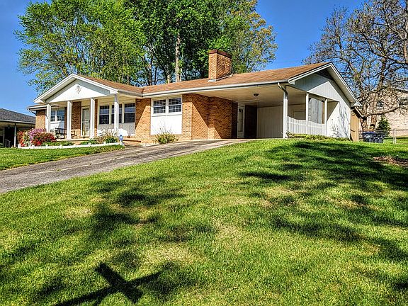 2nd image of 1261 Malabar Dr