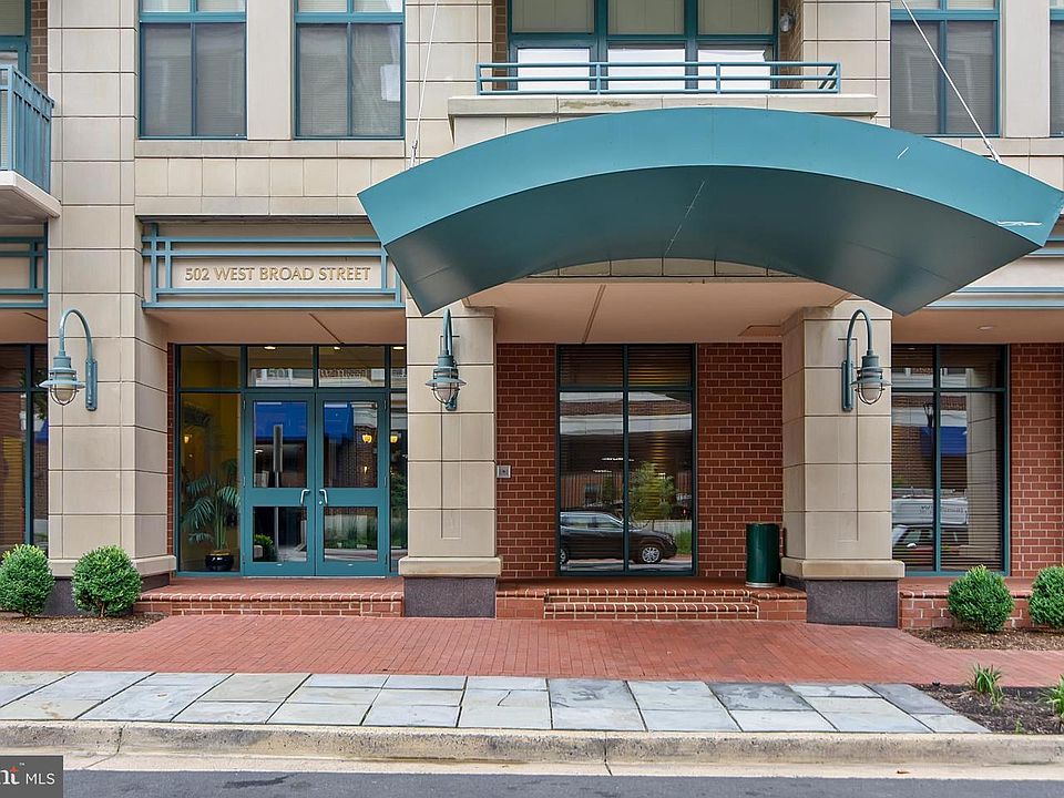 1st image of 502 W Broad St APT 402