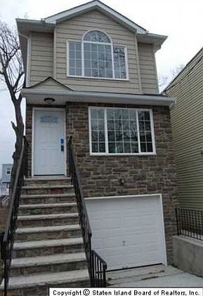 1st image of 17 Cornell Pl