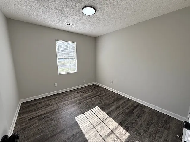 2806 Pleasant Garden Rd — Photo 14