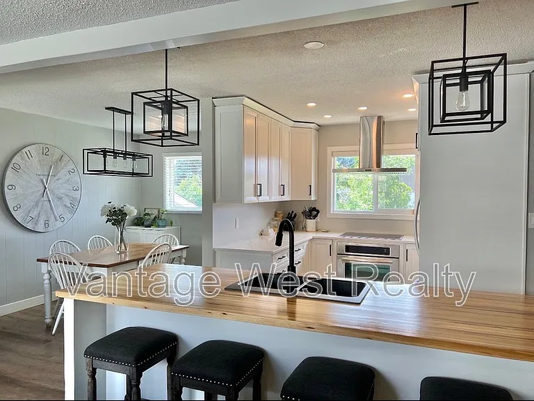210A Dell Rd — Photo 5