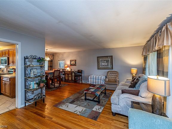 2nd image of 6389 W 54th St